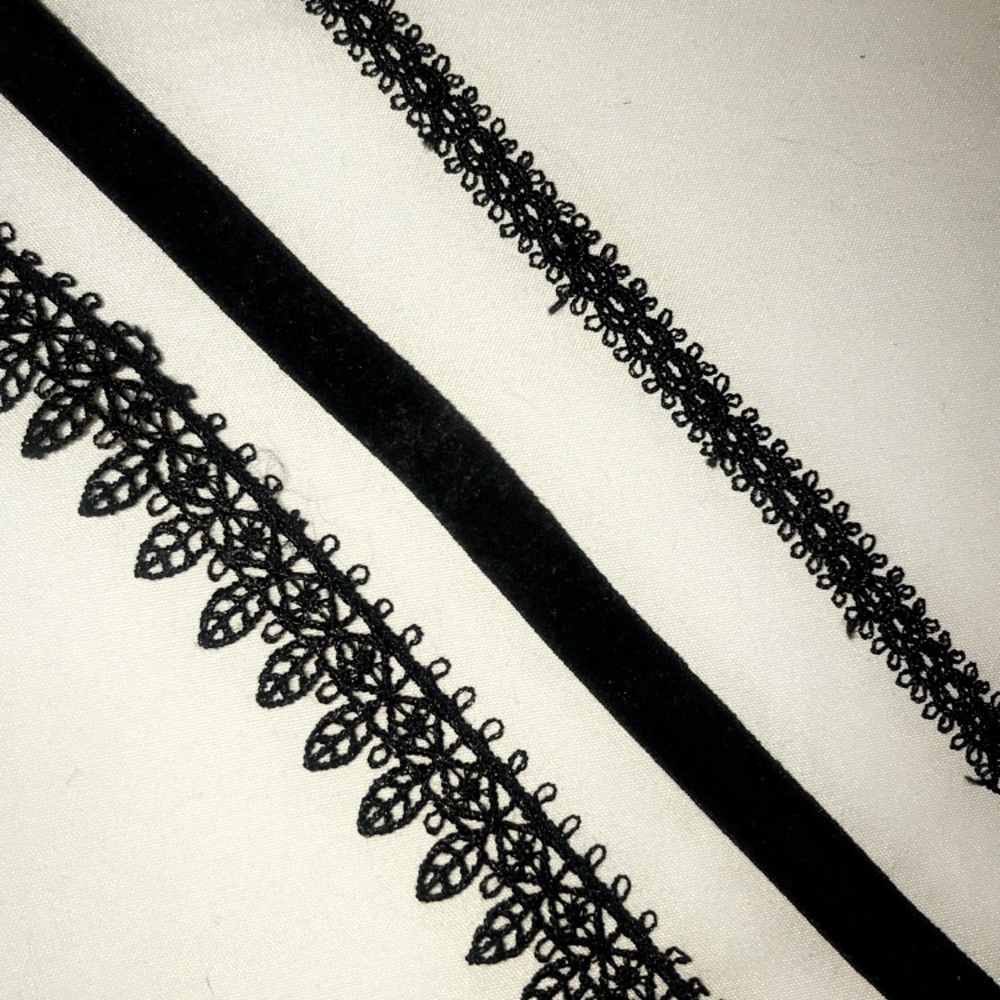 Choker necklace set (3)
